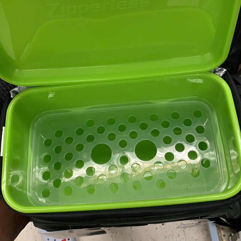 Zipperless cooler - Picture 2 of 3